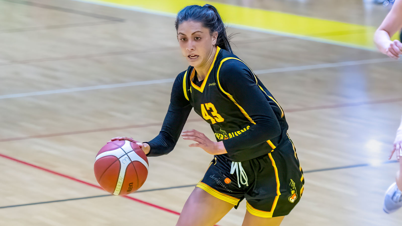 Natalie Villaflor verstärkt die WINGS