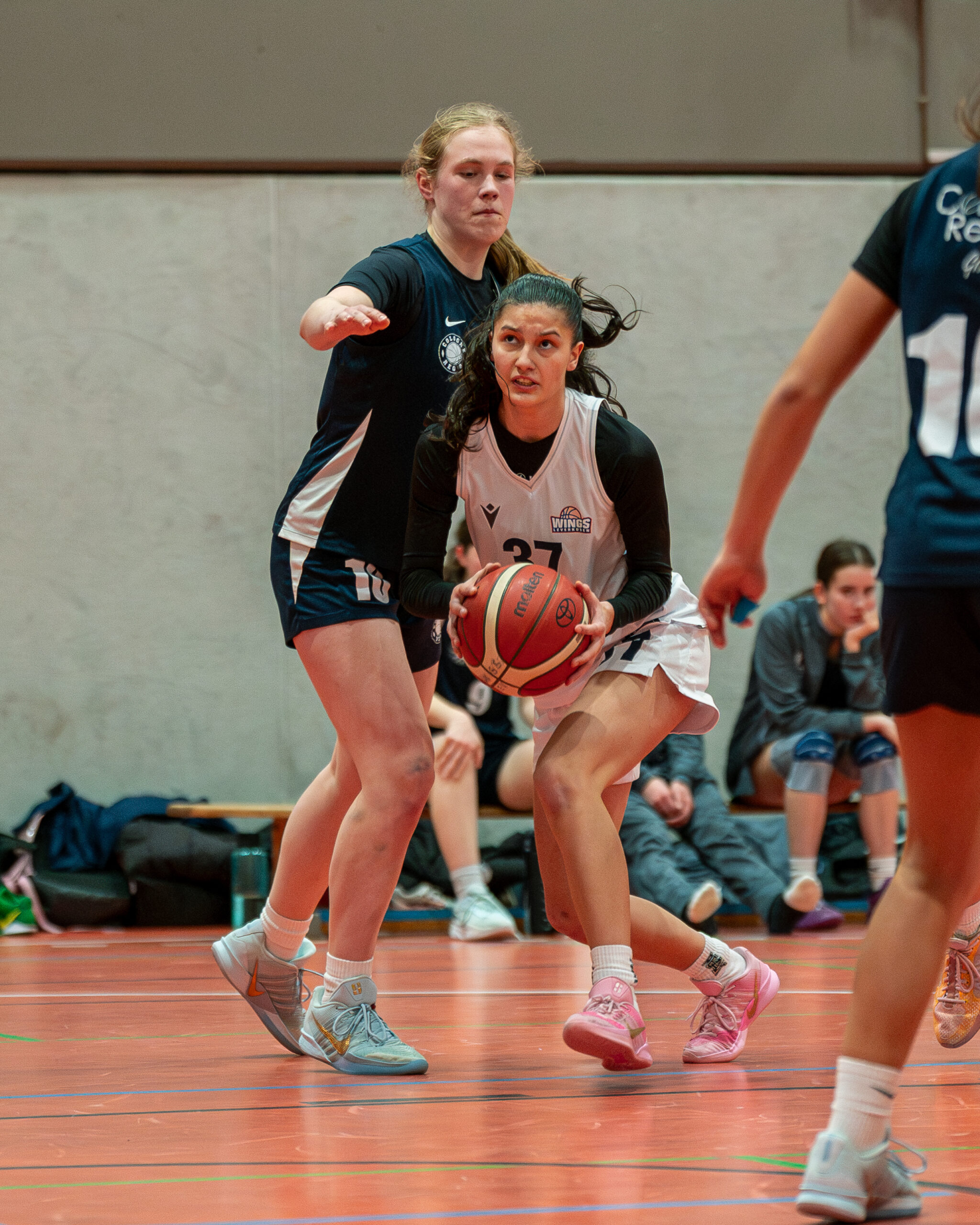 WNBL-Duell: Lana Förster gegen Carlotta Benner - Foto: Sören Pröpper / shuttrz.com