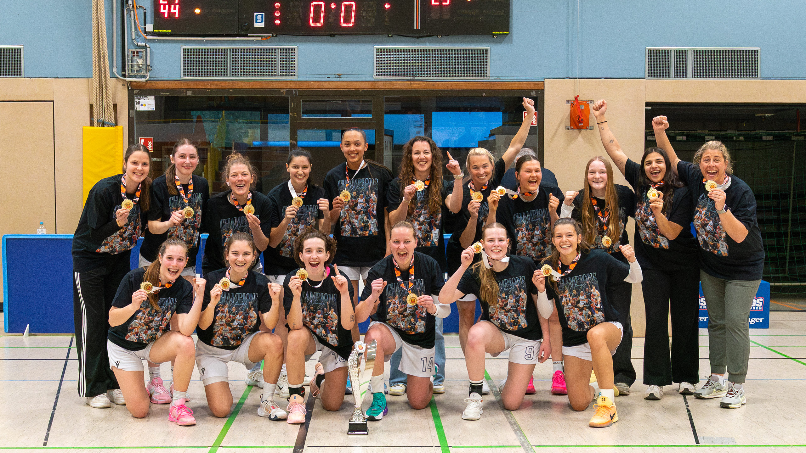 Meisterfeier bei Generalprobe für Pokalfinale