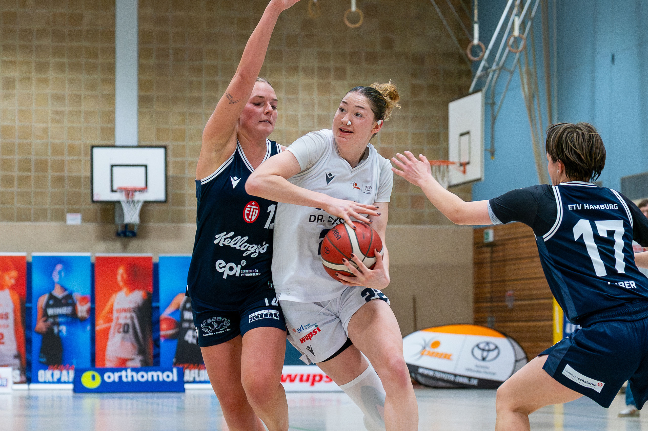 Amelie Kröner verlängert bei den WINGS