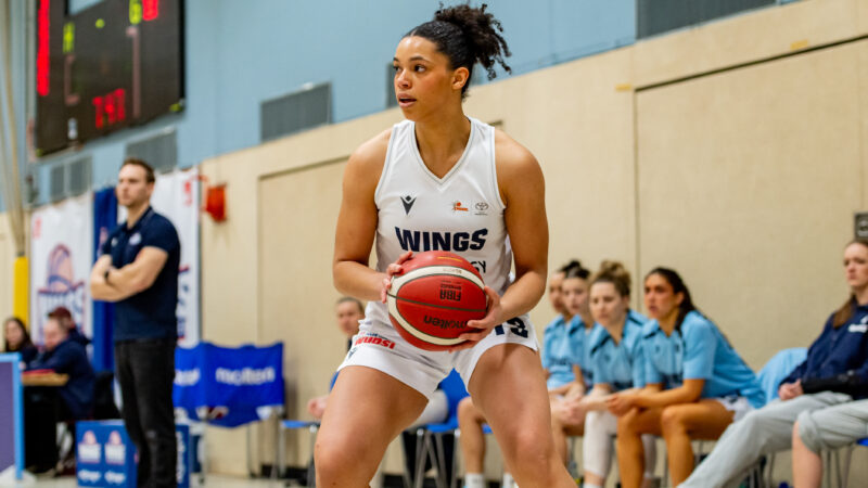 Vertragsverlängerung: Olivia Okpara bleibt den WINGS Leverkusen erhalten