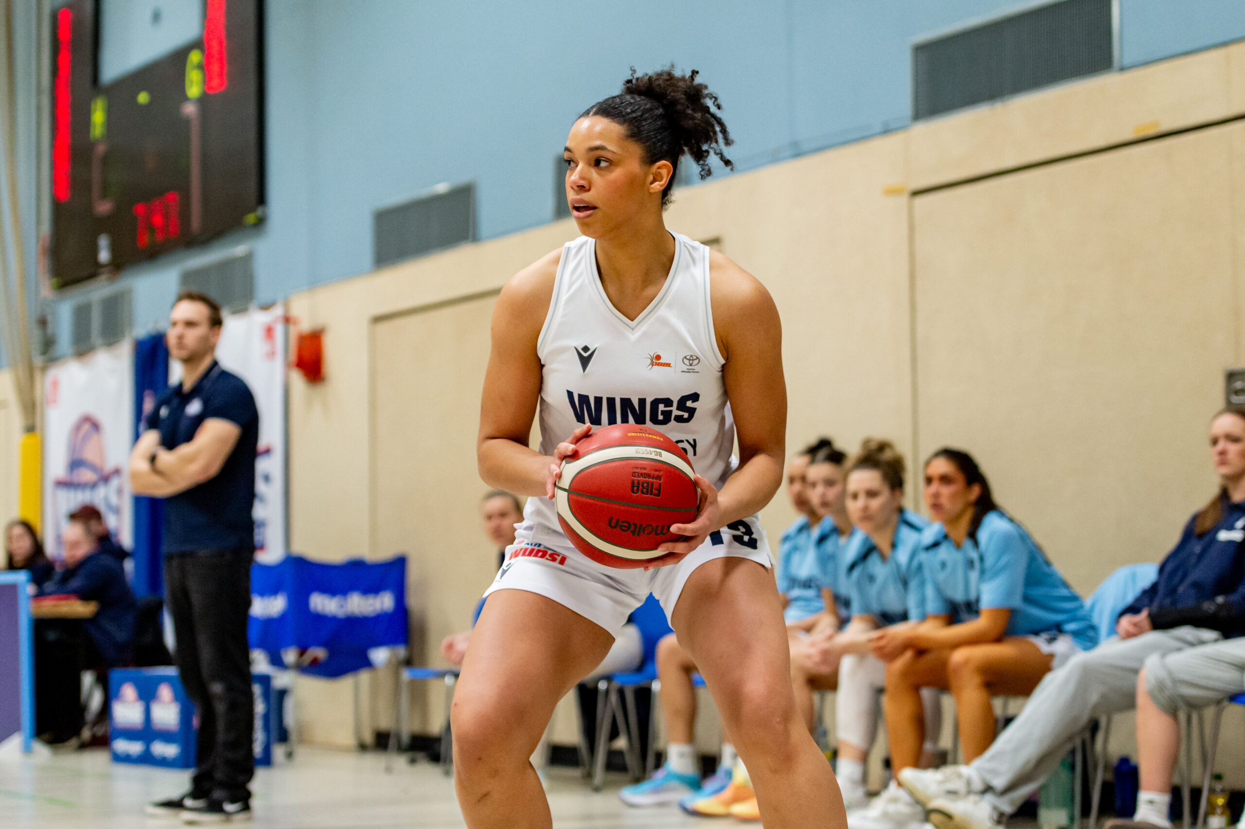Vertragsverlängerung: Olivia Okpara bleibt den WINGS Leverkusen erhalten