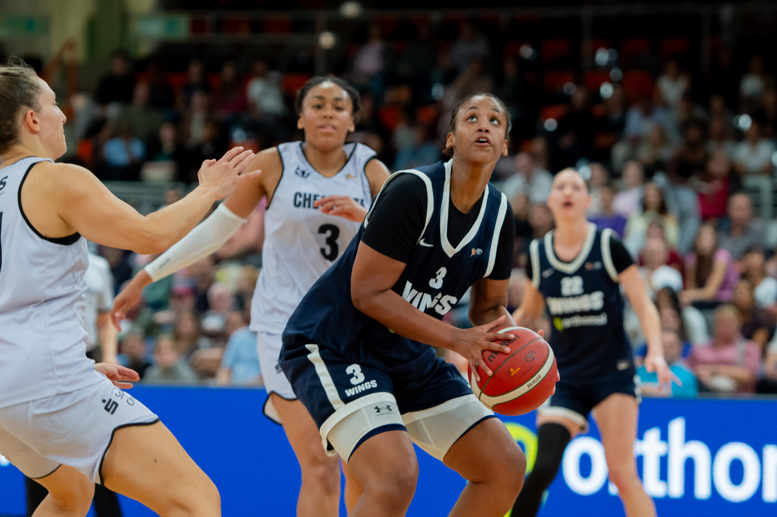 Meisterlicher Heimauftakt: WINGS schlagen Chemnitz mit 91:58